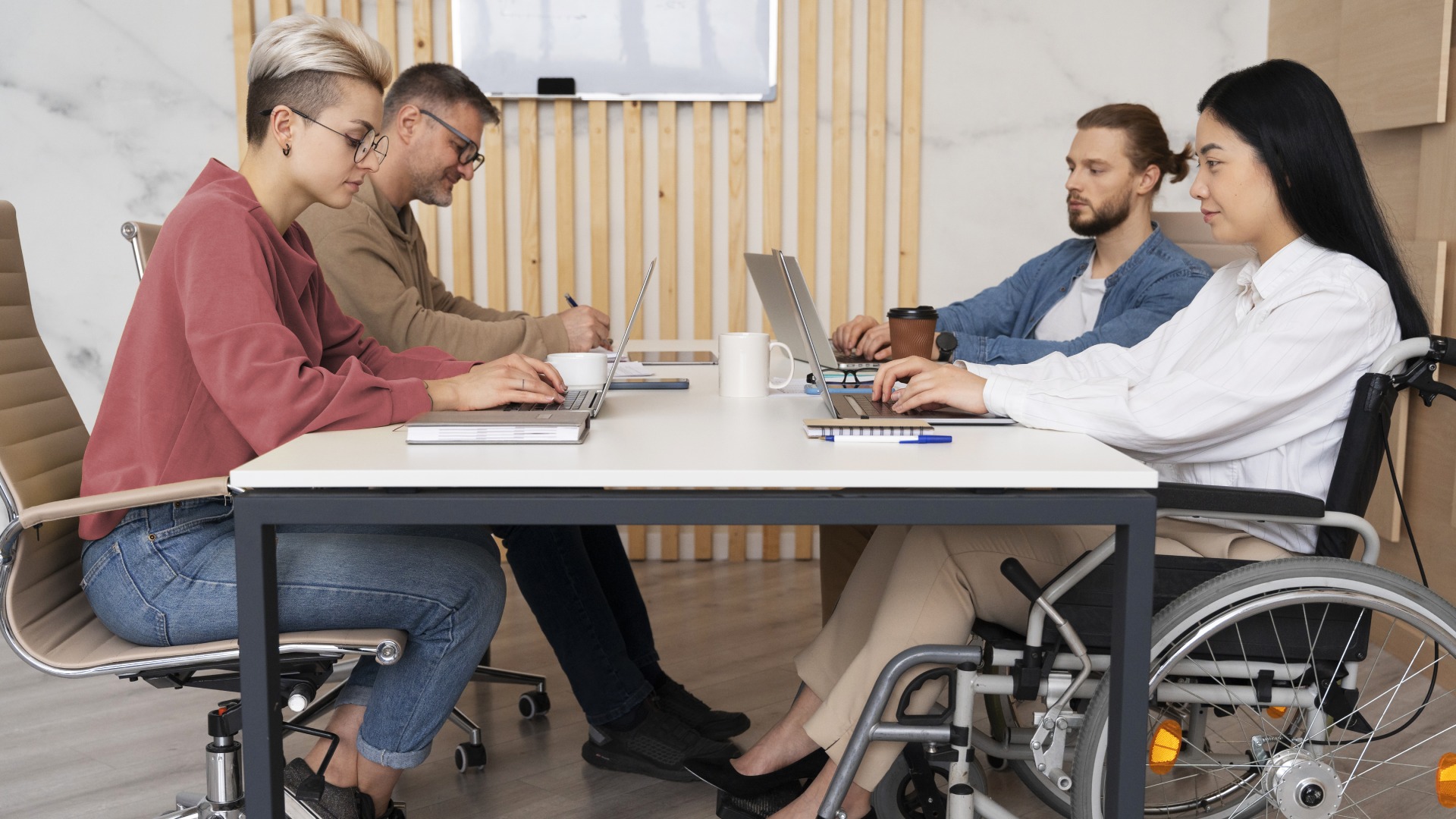 Assist Access/Maintain Employment